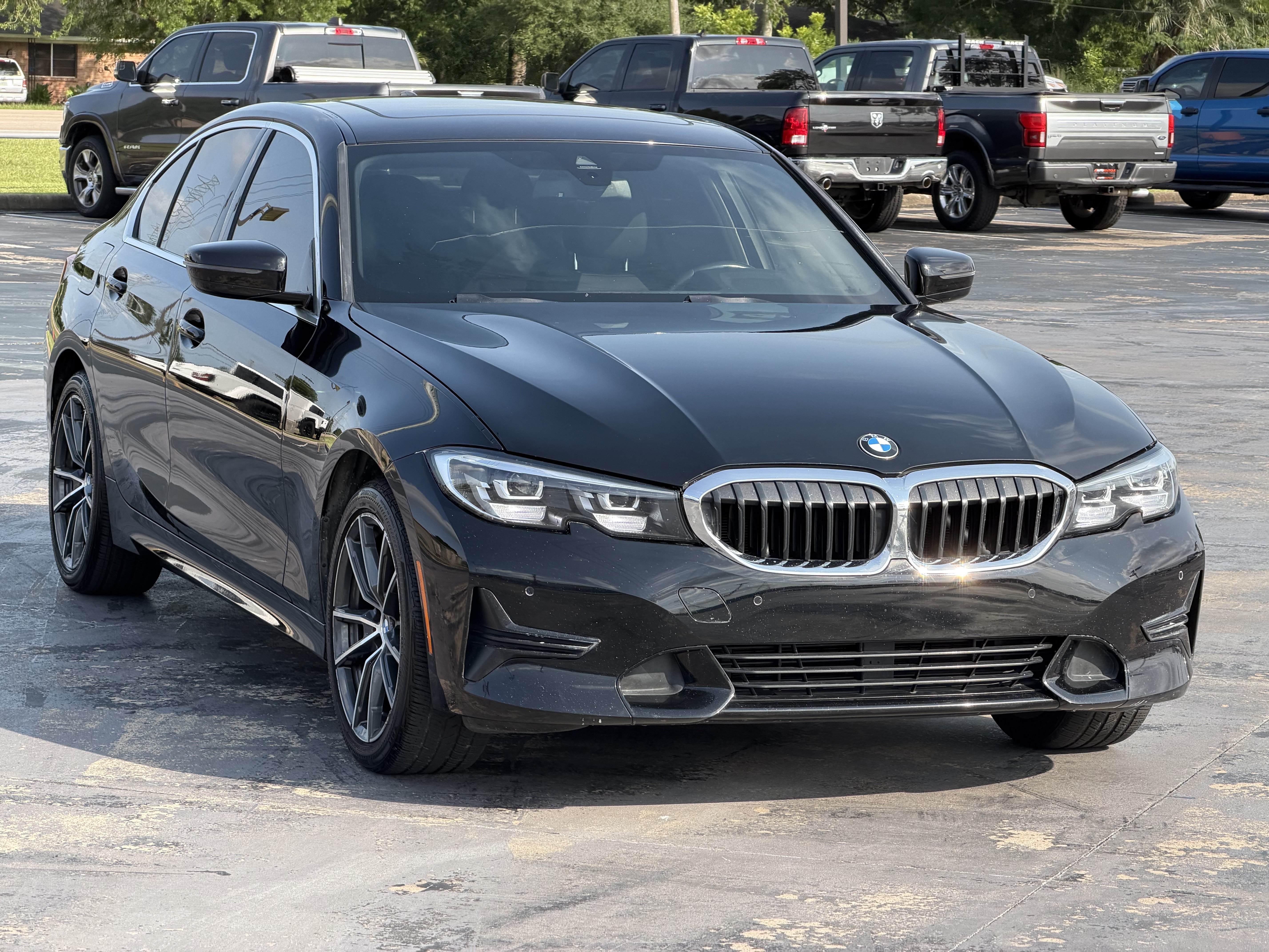 Used 2019 BMW 330i xDrive Sedan AWD/4WD image 3