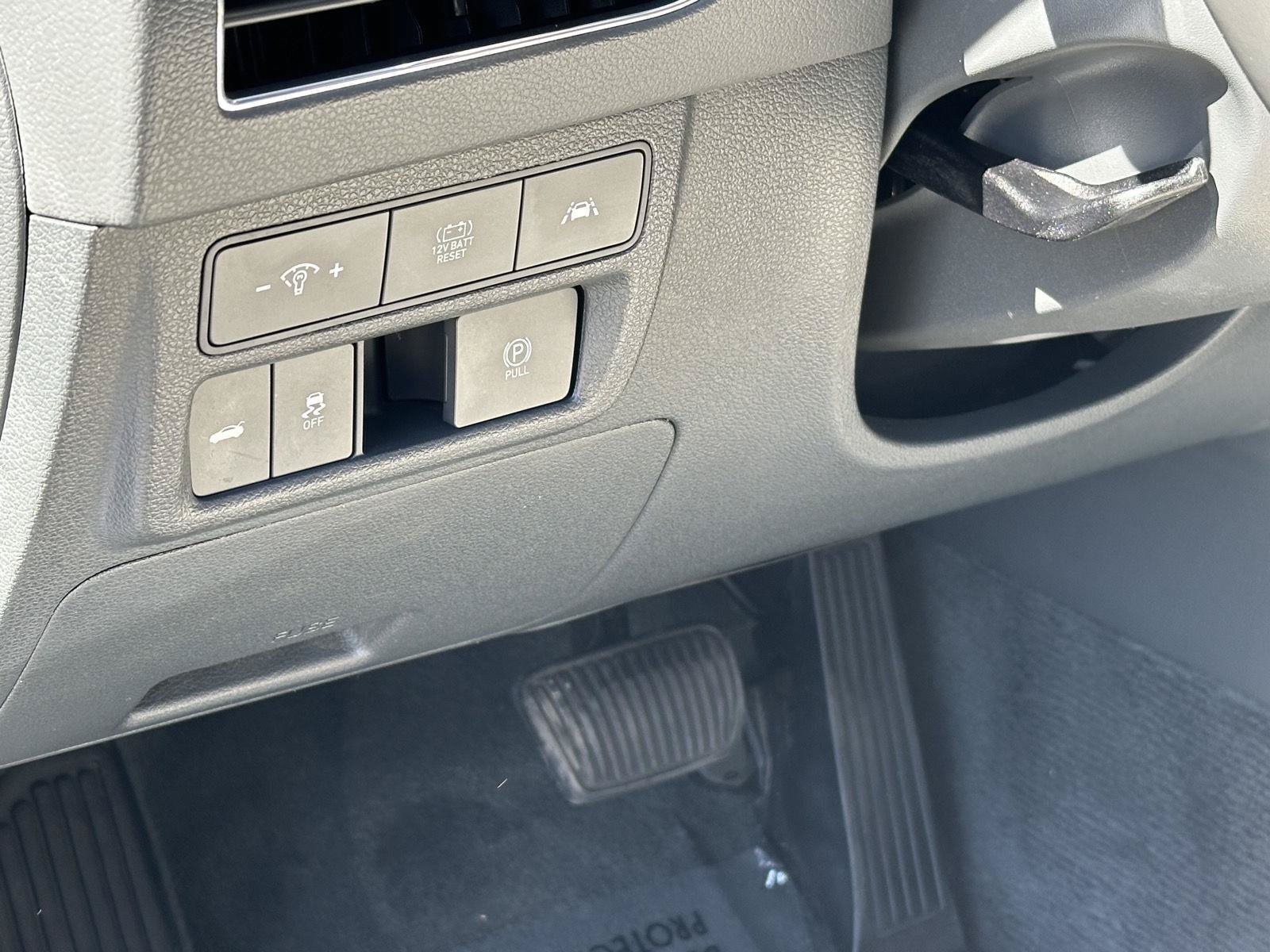 Certified 2023 Hyundai Sonata Limited FWD image 29