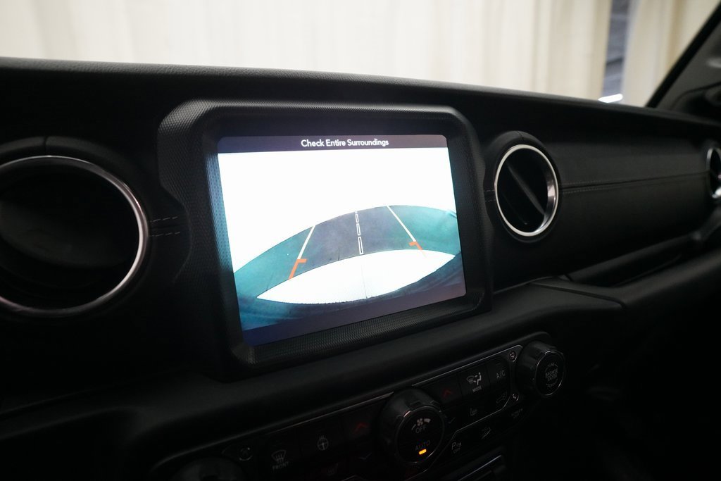 Used 2019 Jeep Wrangler Unlimited Sahara w/ Quick Order Package 24M Moab image 19