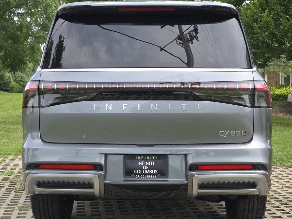 New 2025 INFINITI QX80 Sensory image 23