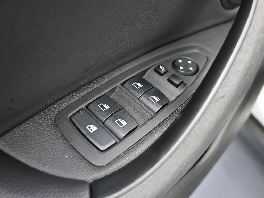 Used 2020 BMW X2 sDrive28i w/ Convenience Package image 31