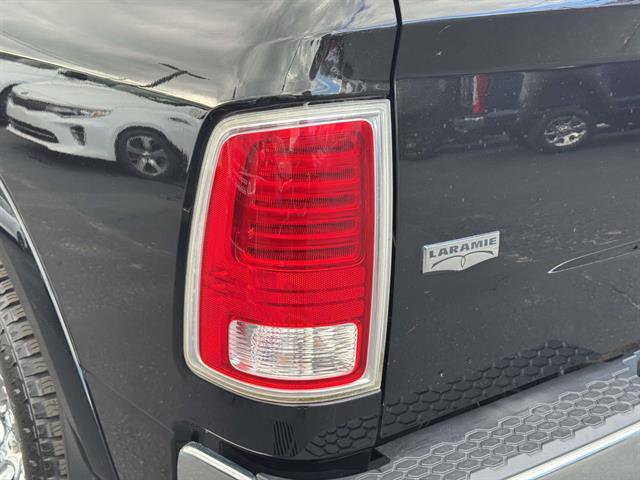 Used 2017 RAM 1500 Laramie w/ Convenience Group image 8