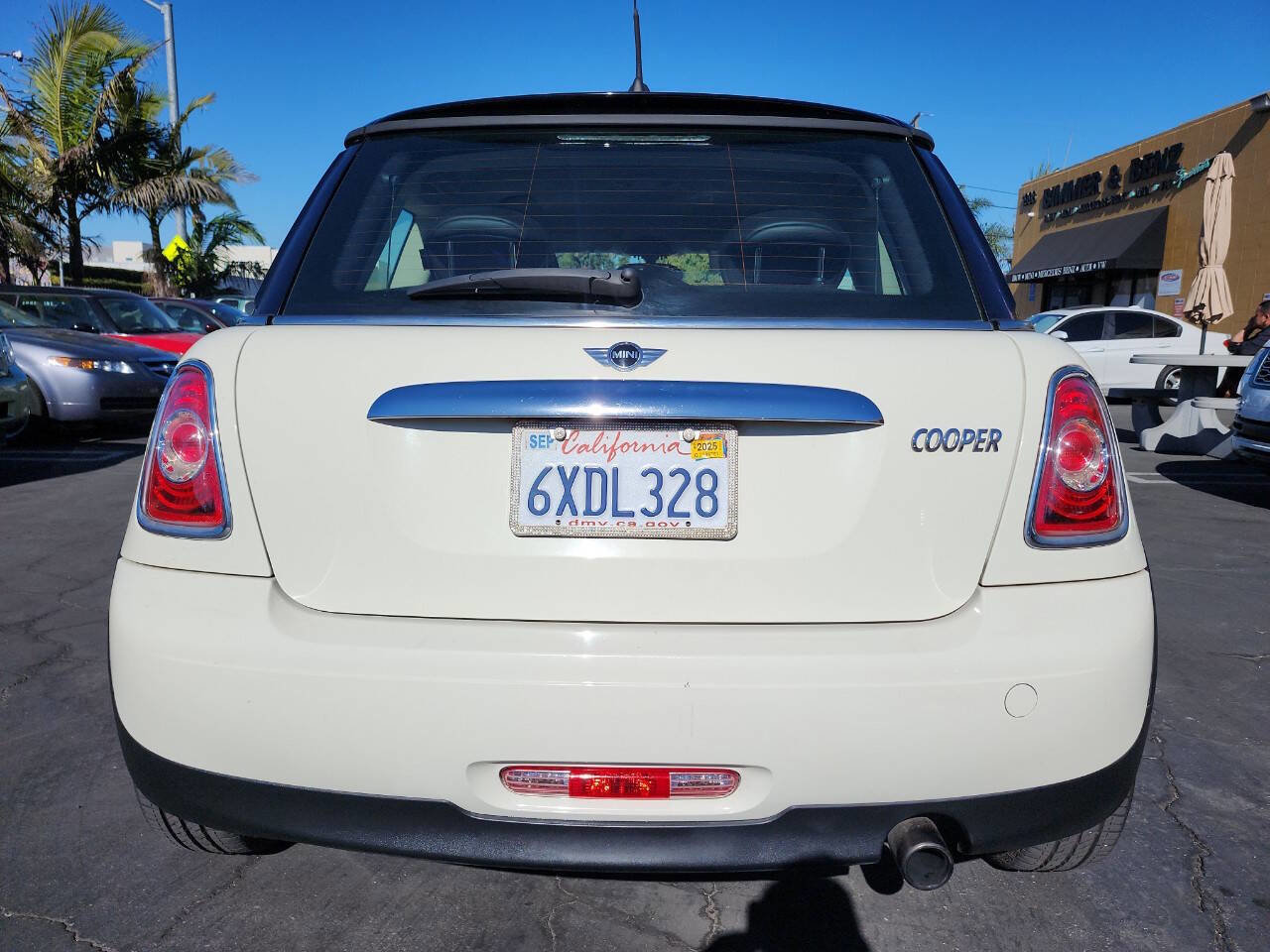 Used 2013 MINI Cooper Hardtop image 4