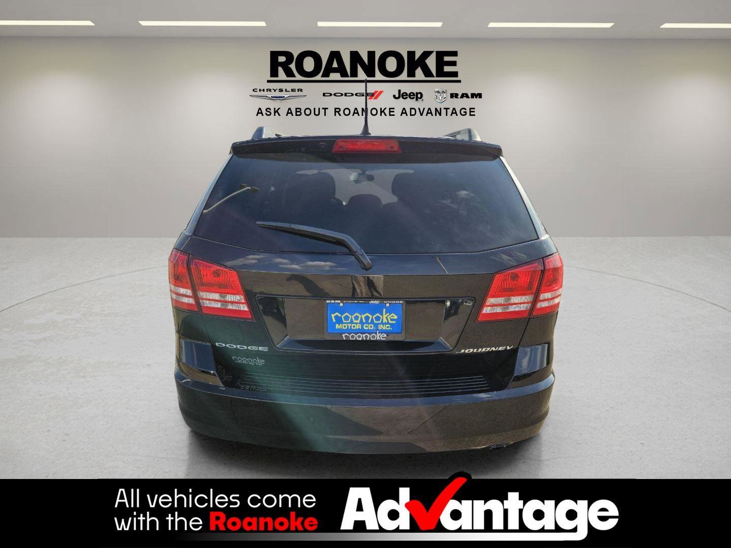 Used 2018 Dodge Journey SE w/ Blacktop Package FWD image 13