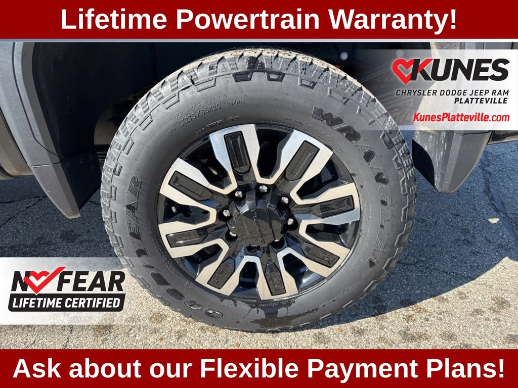 Used 2025 GMC Sierra 3500 Denali Ultimate AWD/4WD image 17
