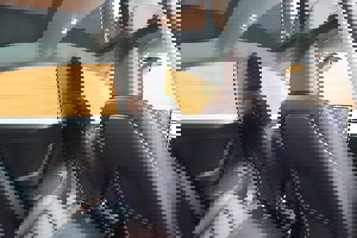 Used 2023 Tesla Model 3 Standard Range RWD image 58