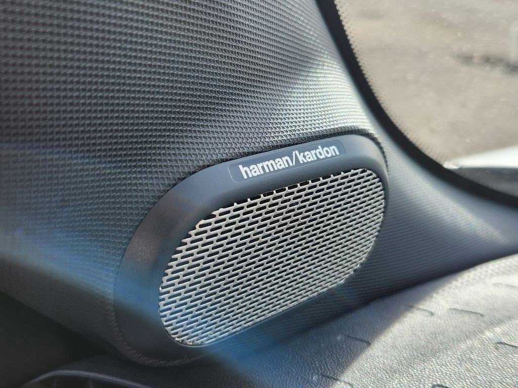 Used 2026 MINI Cooper 2-Door Hardtop FWD image 16