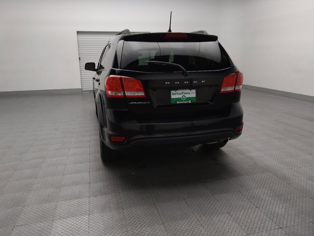 Used 2019 Dodge Journey SE FWD image 6