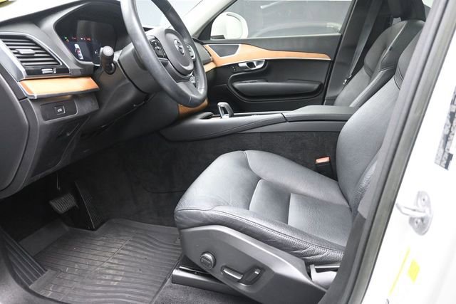 Used 2023 Volvo XC90 B6 Plus w/ Protection Package Premier AWD/4WD image 16