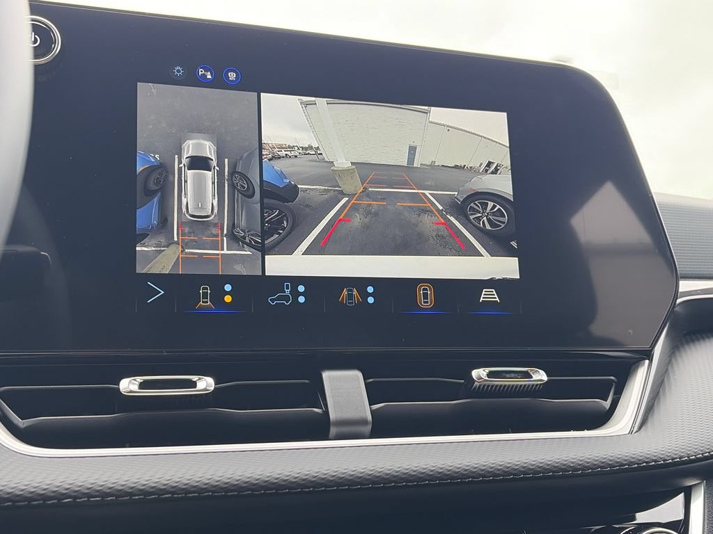 New 2027 Chevrolet Equinox LT w/ Convenience Package II AWD/4WD image 19