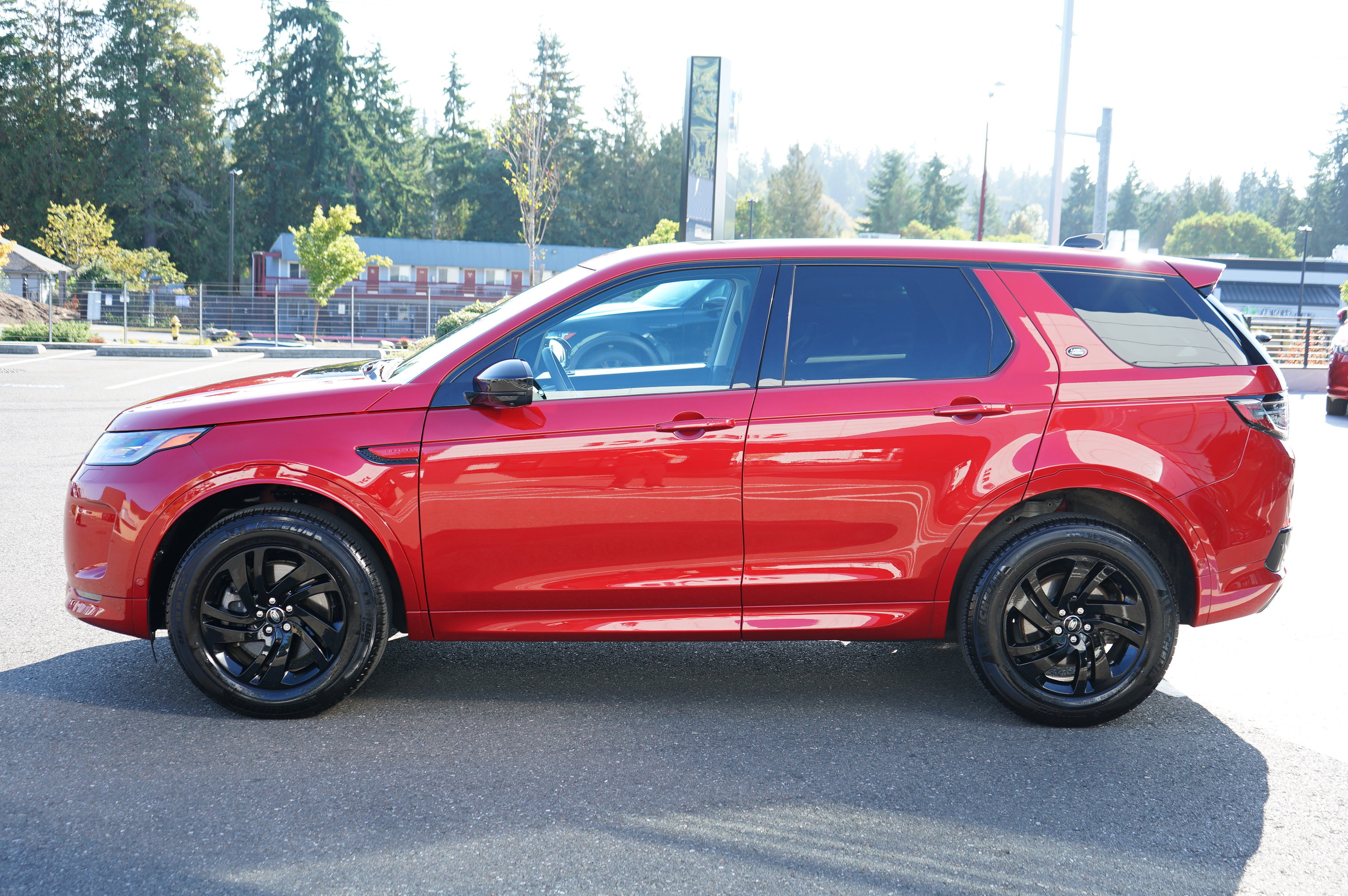 Used 2024 Land Rover Discovery Sport S AWD/4WD image 8