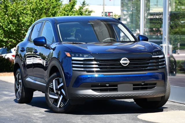 Used 2025 Nissan Kicks SV FWD image 5