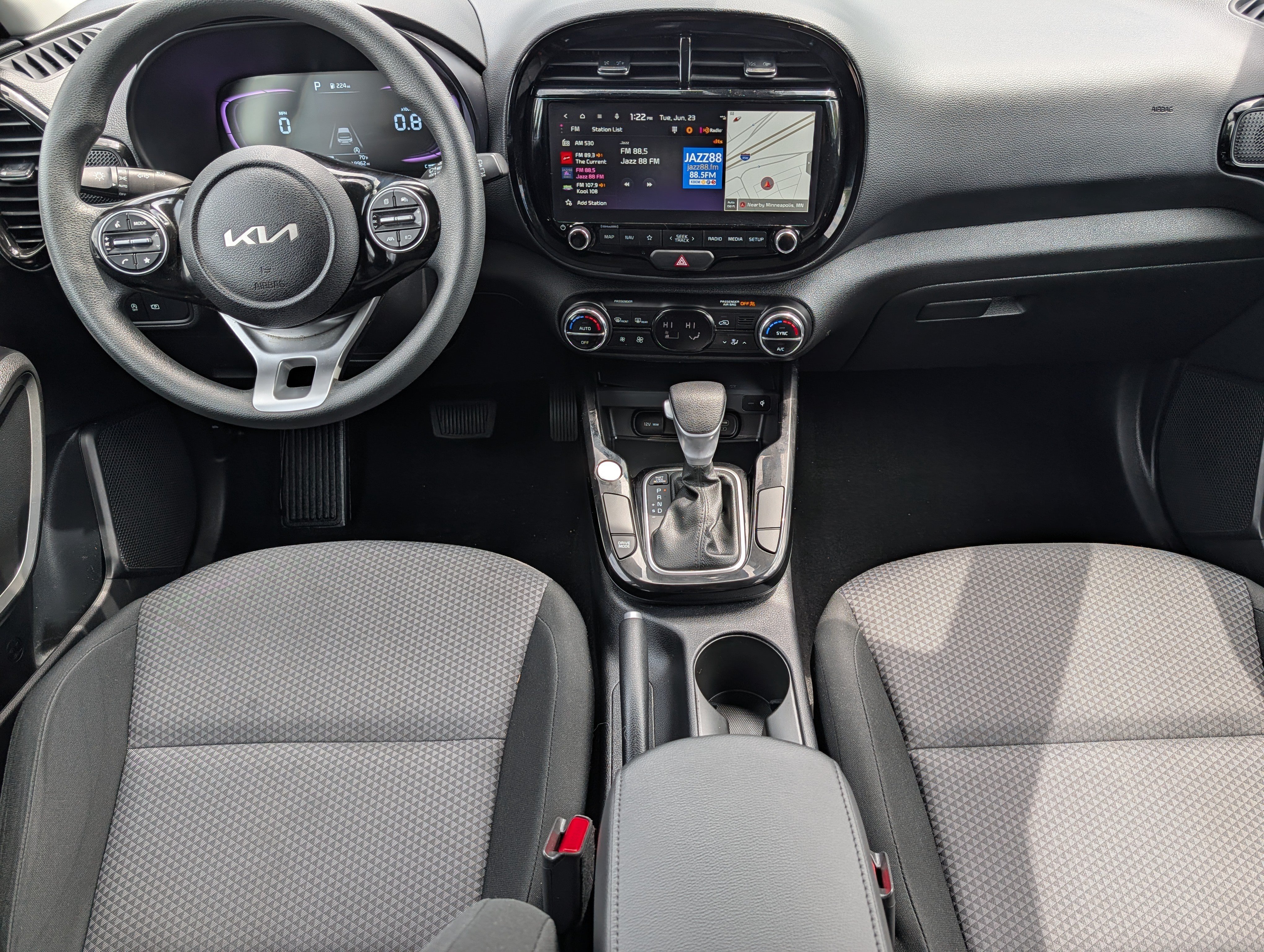 Certified 2025 Kia Soul S FWD image 10