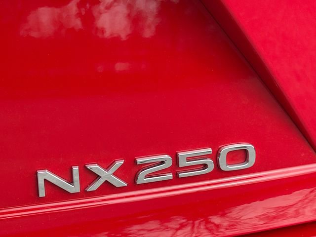 Used 2025 Lexus NX 250 FWD w/ Towing Package (2000 Lbs) image 11