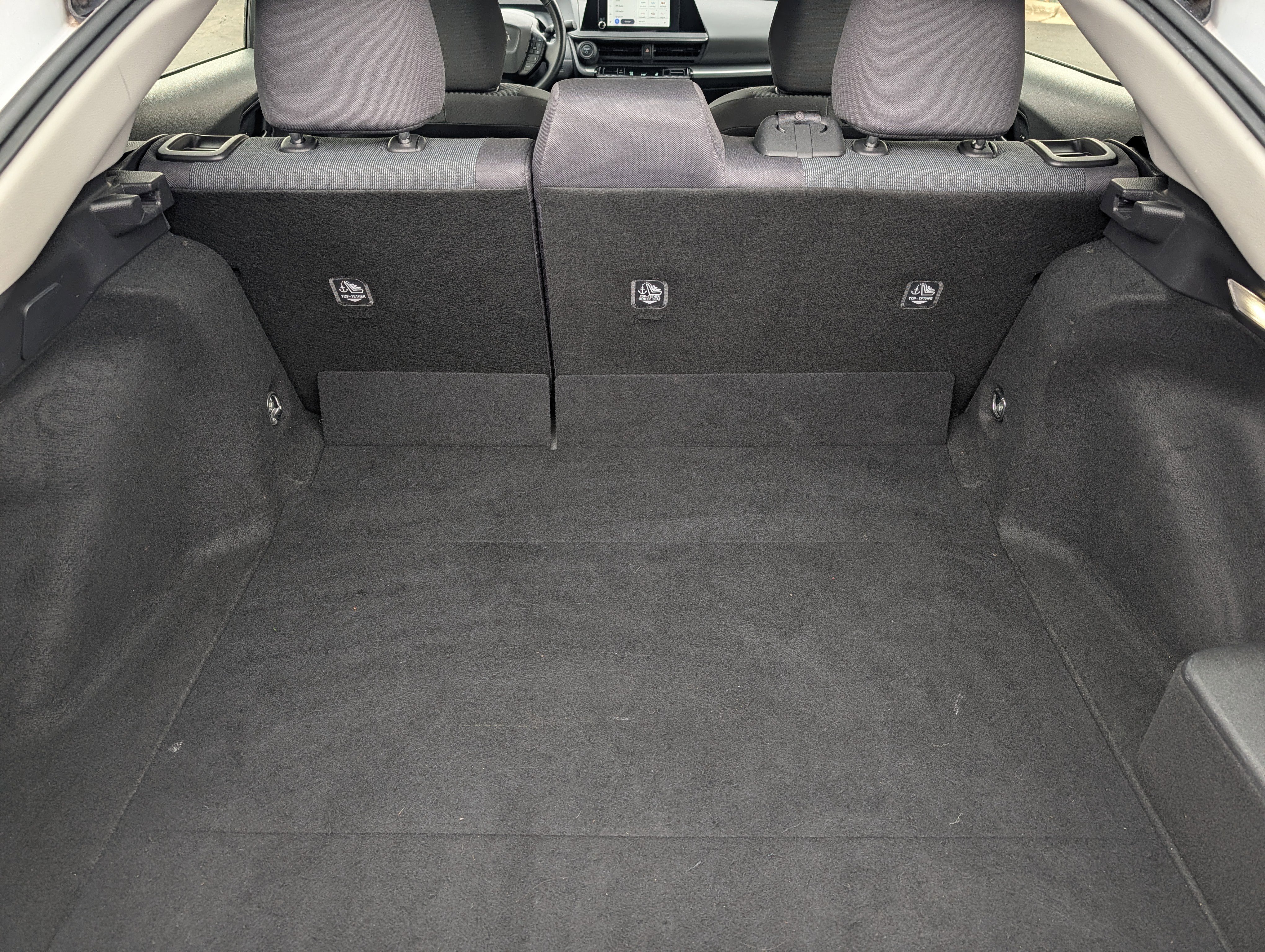 Used 2023 Toyota Prius LE FWD image 18