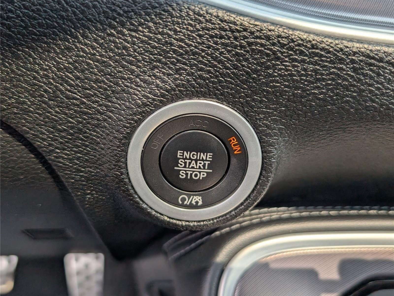 Used 2021 Dodge Challenger R/T Scat Pack RWD image 28