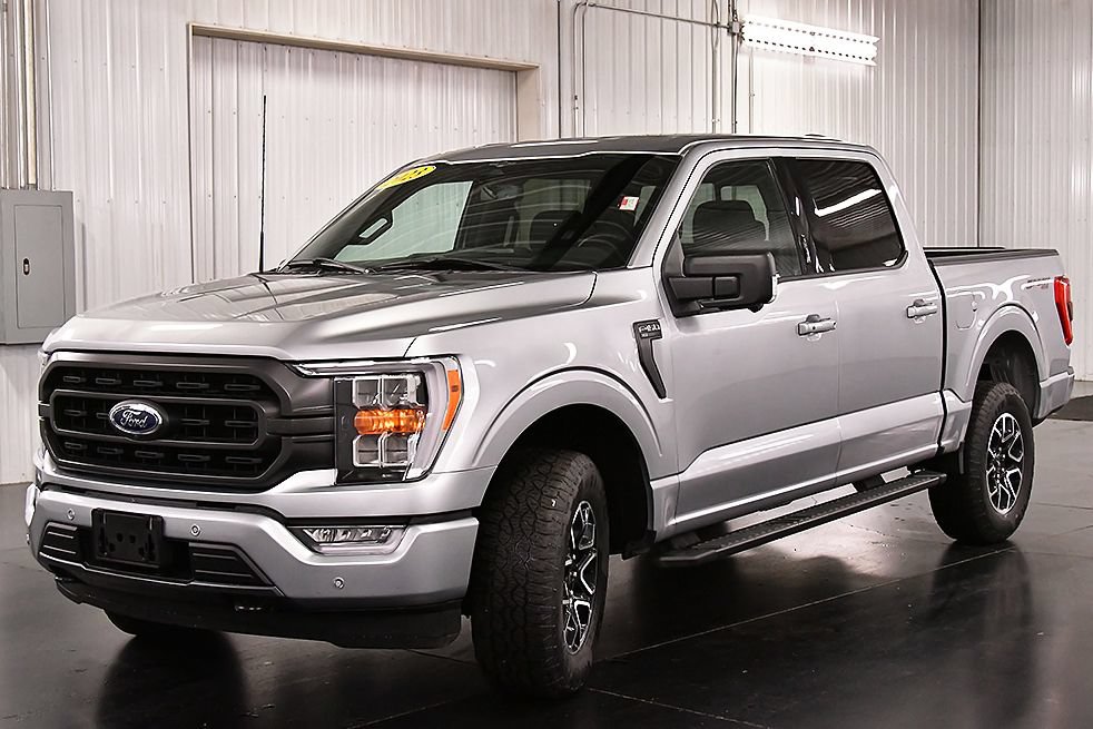 Used 2023 Ford F150 XLT w/ Equipment Group 302A High AWD/4WD image 3