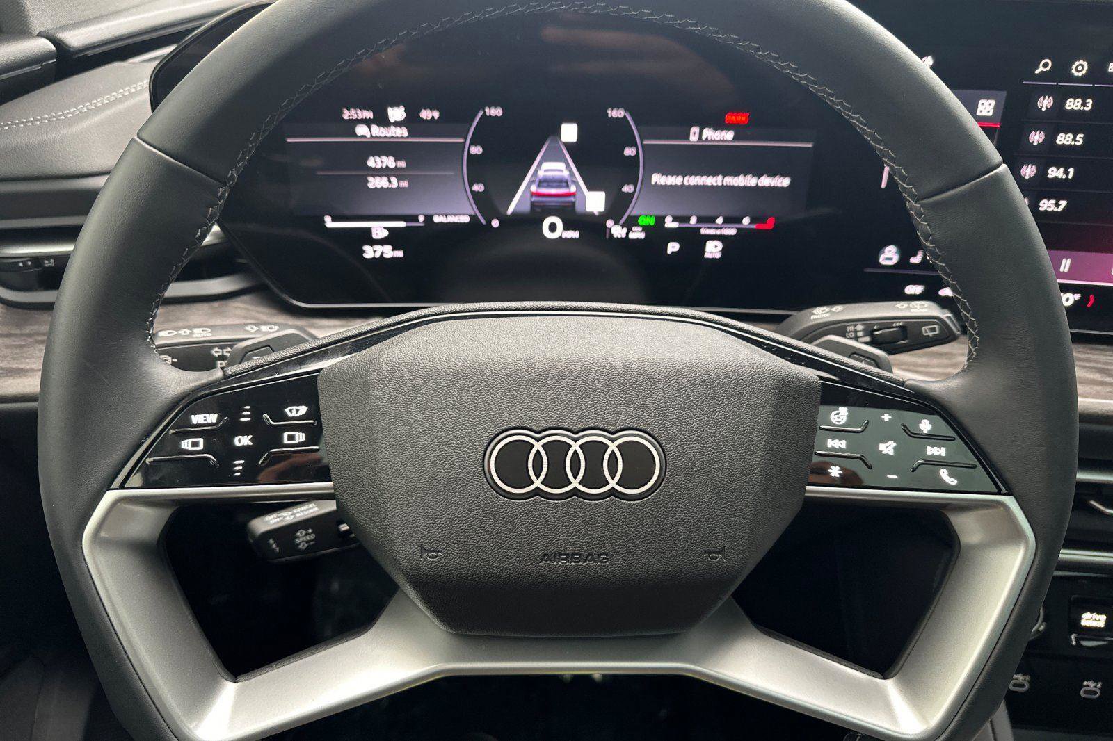 Certified 2025 Audi Q5 Premium Plus w/ Premium Plus image 24