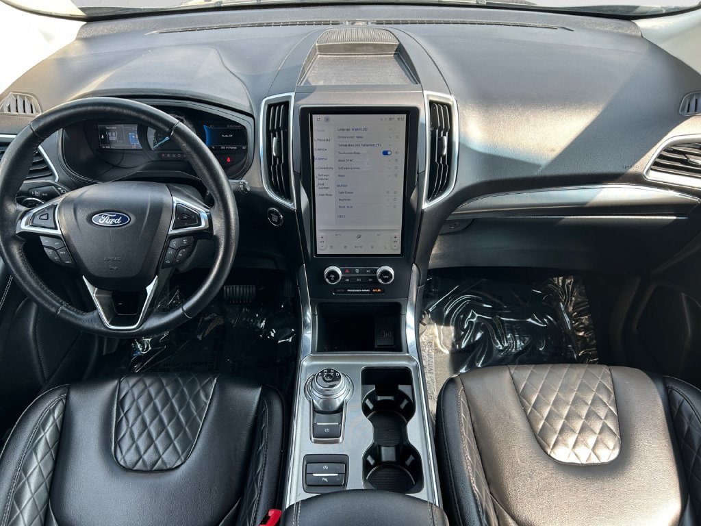 Used 2024 Ford Edge Titanium AWD/4WD image 16