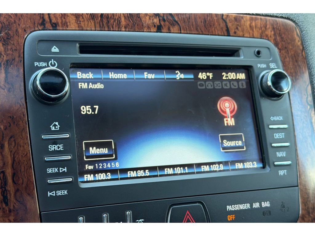 Used 2014 Chevrolet Traverse LT w/ LPO, 'HIT The Road' Package image 21