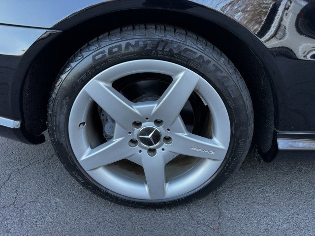 Used 2005 Mercedes-Benz CLK 500 Coupe image 37