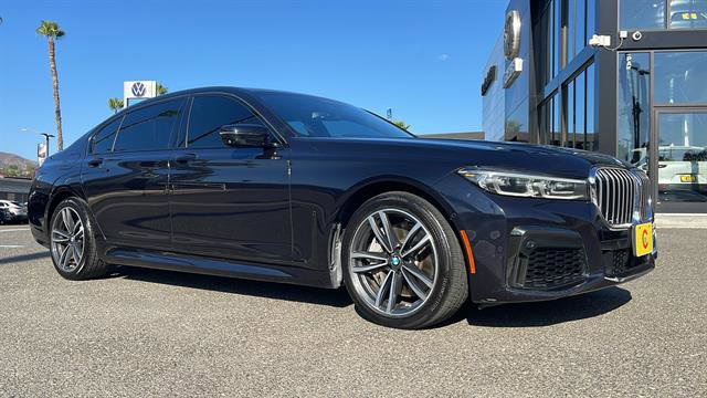 Used 2020 BMW 750i xDrive w/ M Sport Package