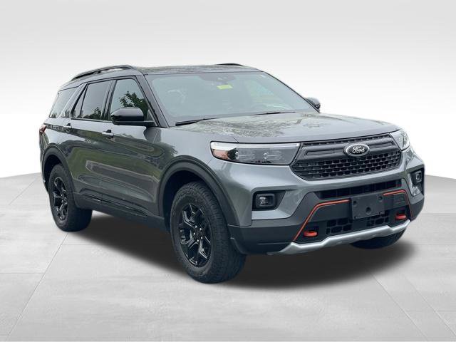 Used 2023 Ford Explorer Timberline w/ Timberline Technology Package AWD/4WD image 3