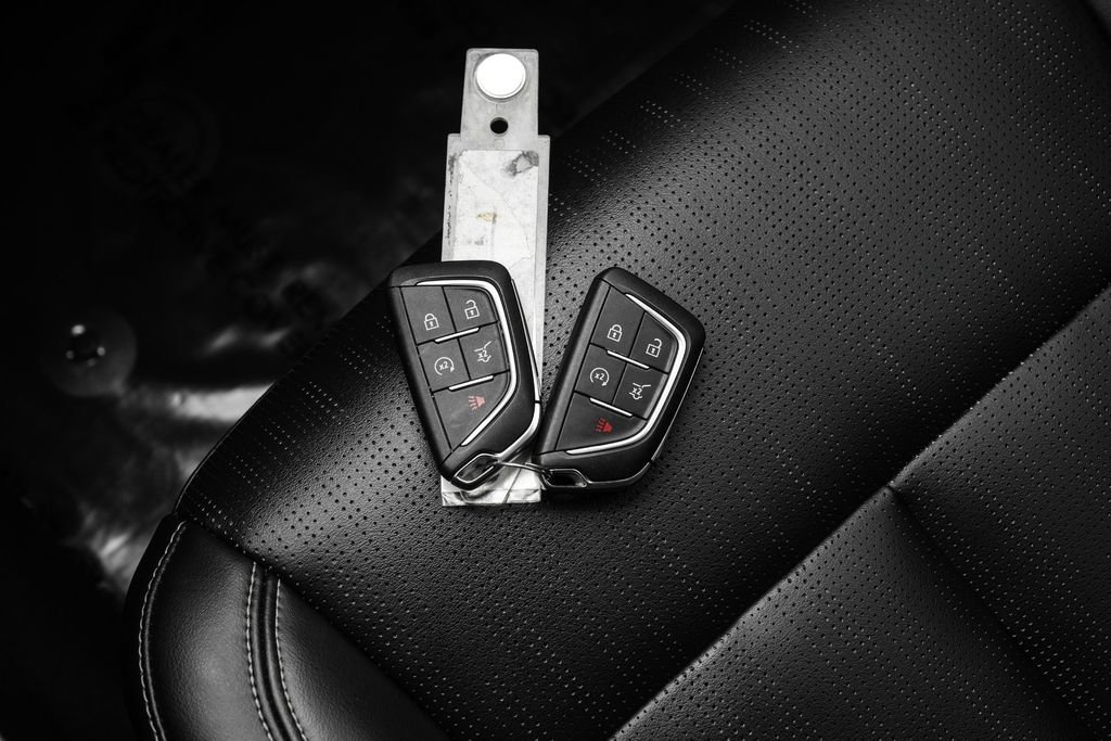 Used 2024 Cadillac Lyriq Luxury RWD image 60