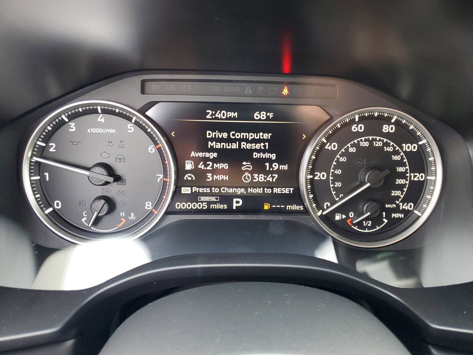 New 2026 Mitsubishi Outlander ES image 13