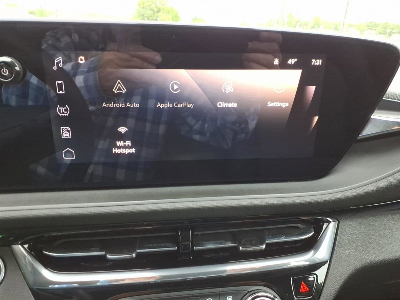 Used 2025 Buick Envista Sport Touring w/ Convenience I Package FWD image 16