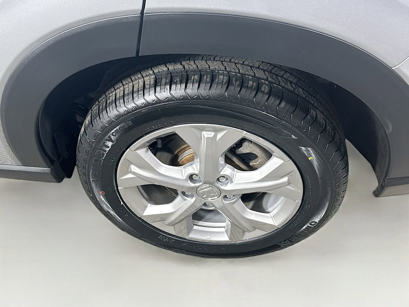 Used 2024 Honda HR-V LX image 5