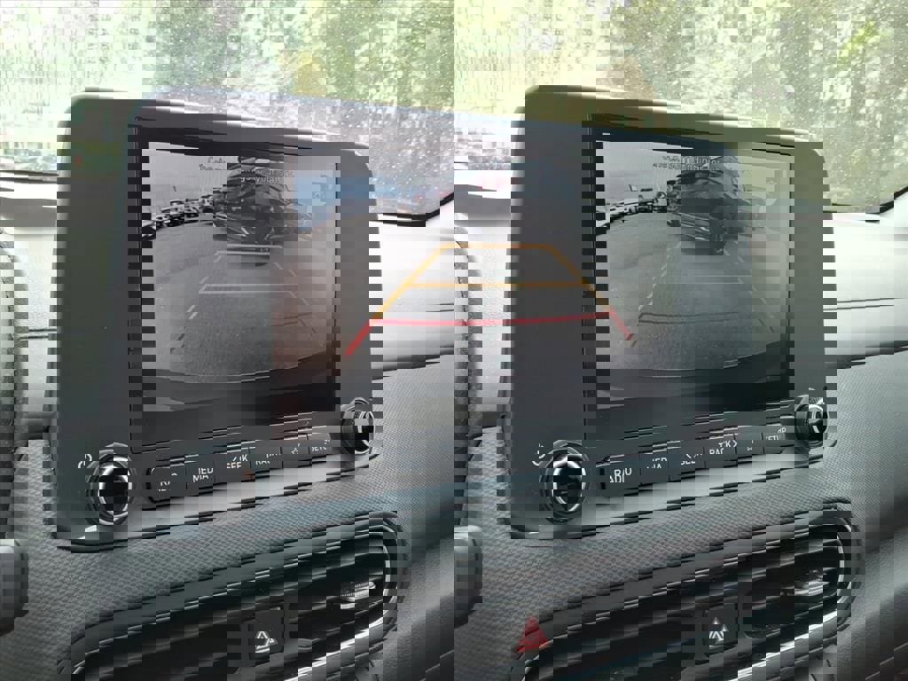 Certified 2023 Hyundai Kona SEL image 9