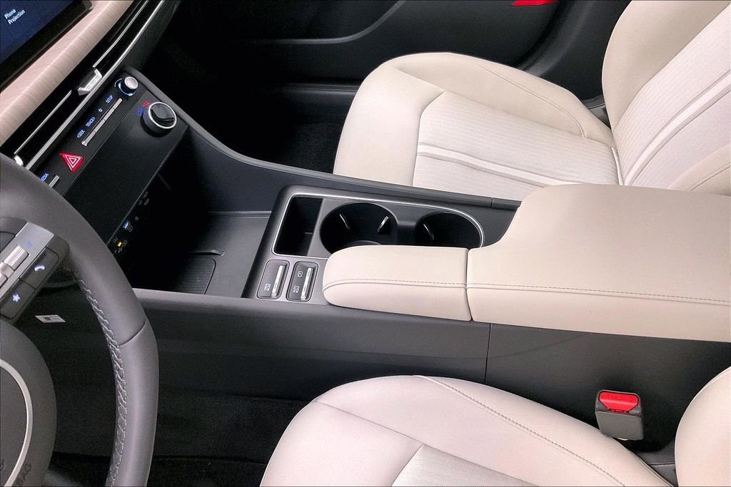 New 2026 Hyundai Sonata SEL image 8