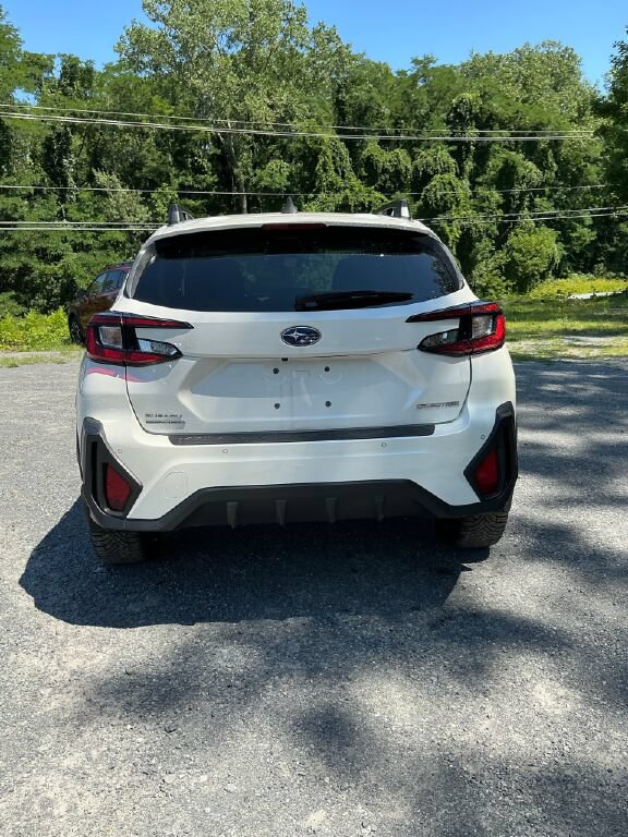 Used 2024 Subaru Crosstrek 2.5i Limited AWD/4WD image 4