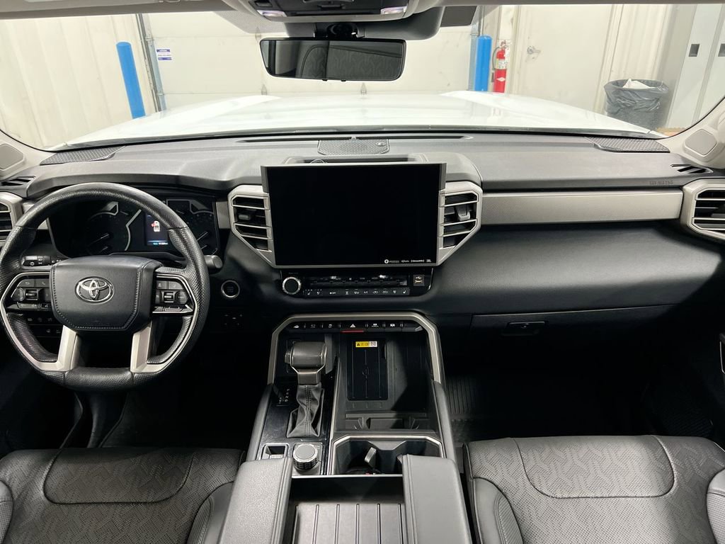Used 2022 Toyota Tundra Limited image 10