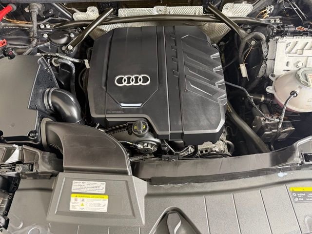Used 2023 Audi Q5 2.0T Premium Plus w/ Premium Plus Package AWD/4WD image 24