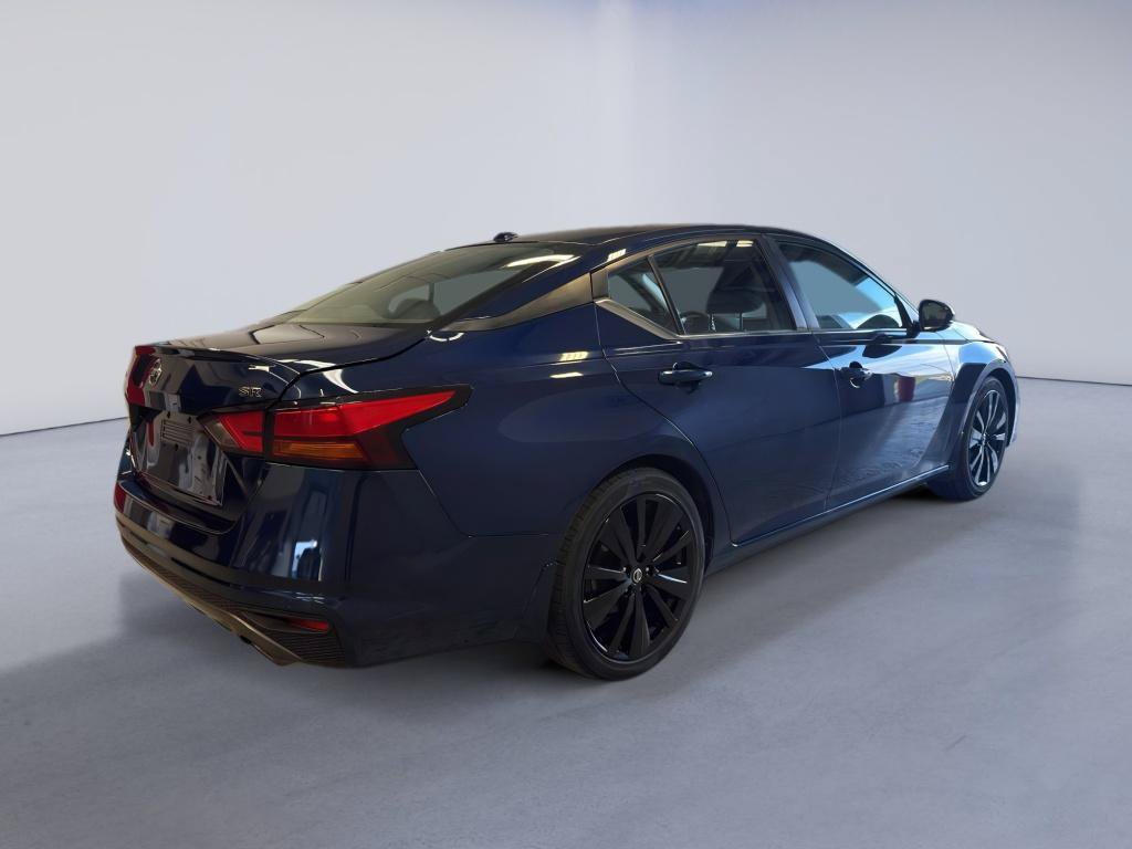 Used 2021 Nissan Altima 2.0 SR FWD image 8