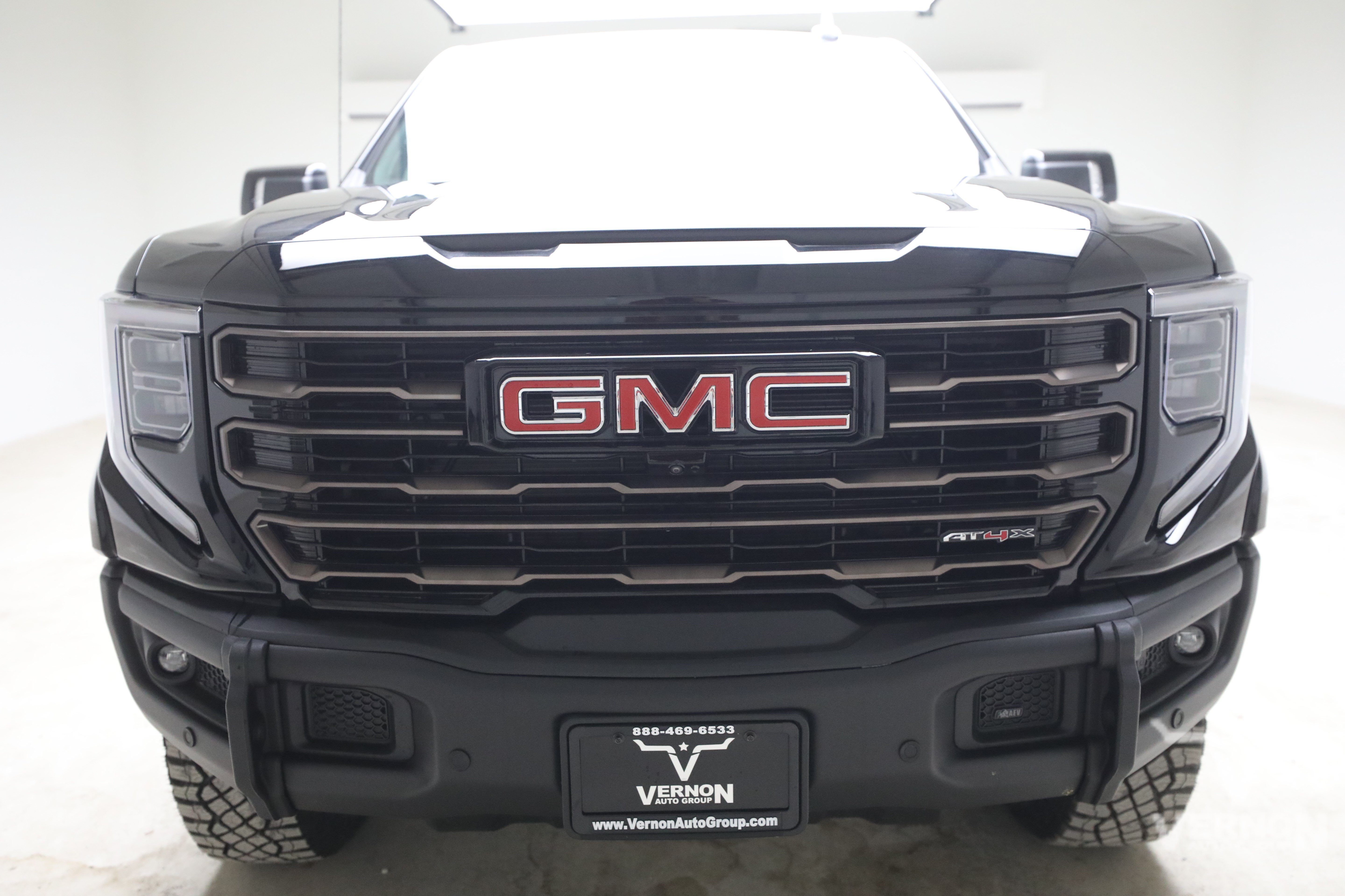 New 2026 GMC Sierra 1500 AT4X AWD/4WD image 8