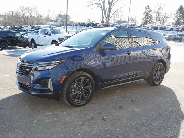 Used 2022 Chevrolet Equinox RS w/ RS Leather Package image 9