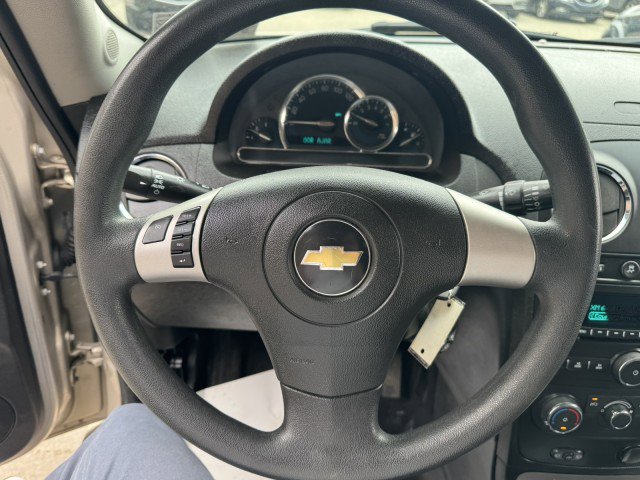 Used 2009 Chevrolet HHR LT FWD image 13