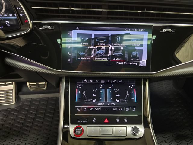New 2026 Audi SQ7 Prestige AWD/4WD image 22