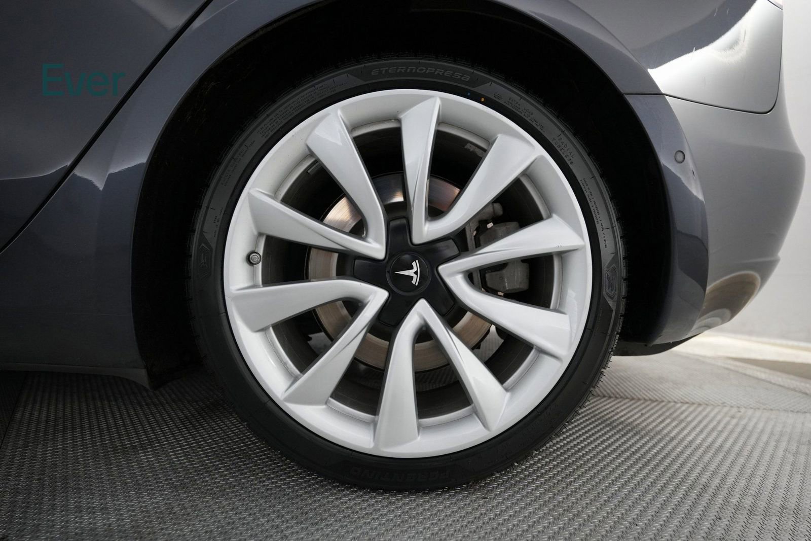 Used 2019 Tesla Model 3 Standard Range Plus image 18