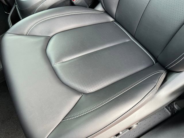 New 2026 Chrysler Pacifica Select image 10