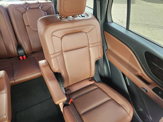 New 2026 Lincoln Aviator Reserve w/ Jet Appearance Package image 15