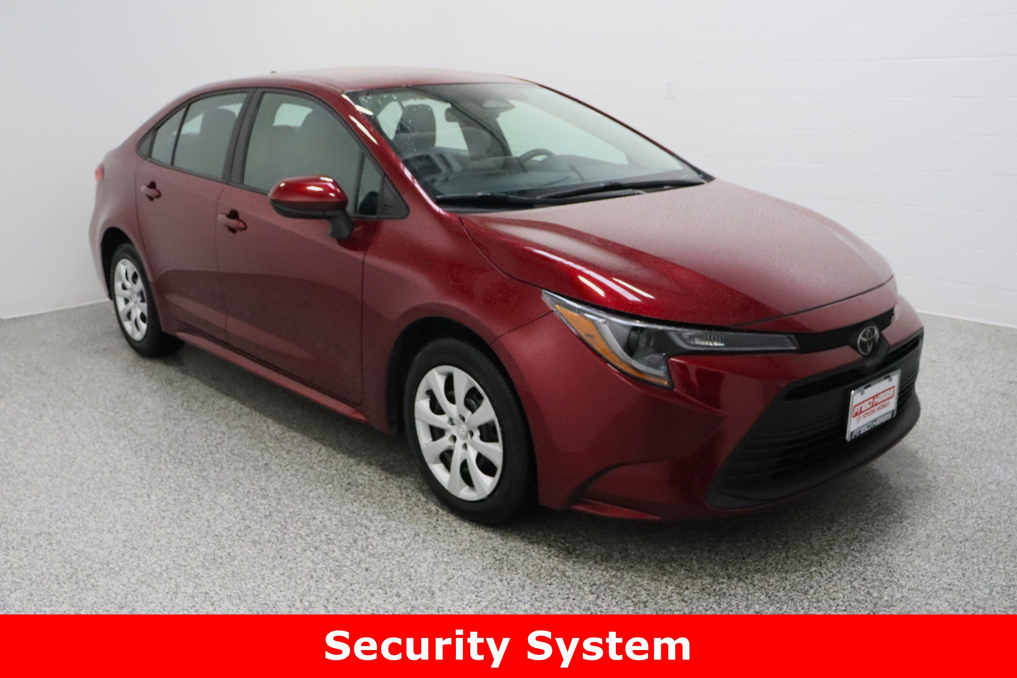 Used 2024 Toyota Corolla LE image 4