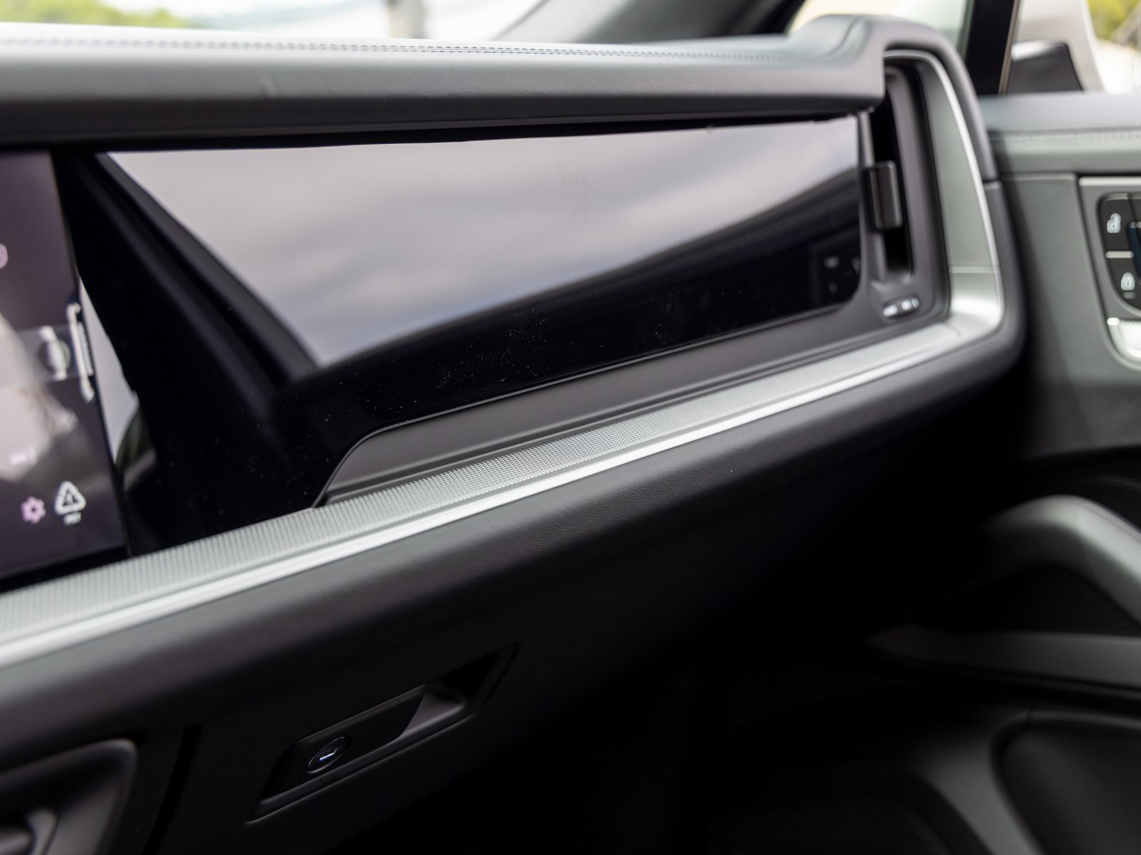 New 2026 Porsche Cayenne Coupe image 35