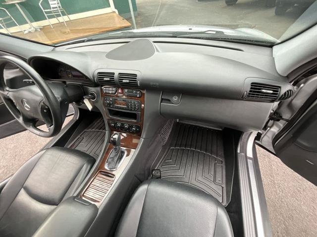 Used 2003 Mercedes-Benz C 240 Wagon image 17