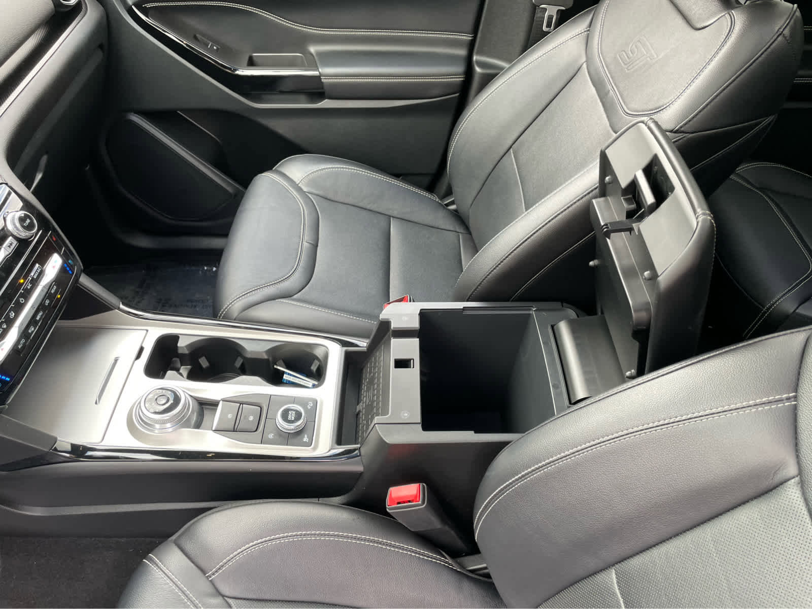 Used 2023 Ford Explorer ST w/ Equipment Group 401A image 32