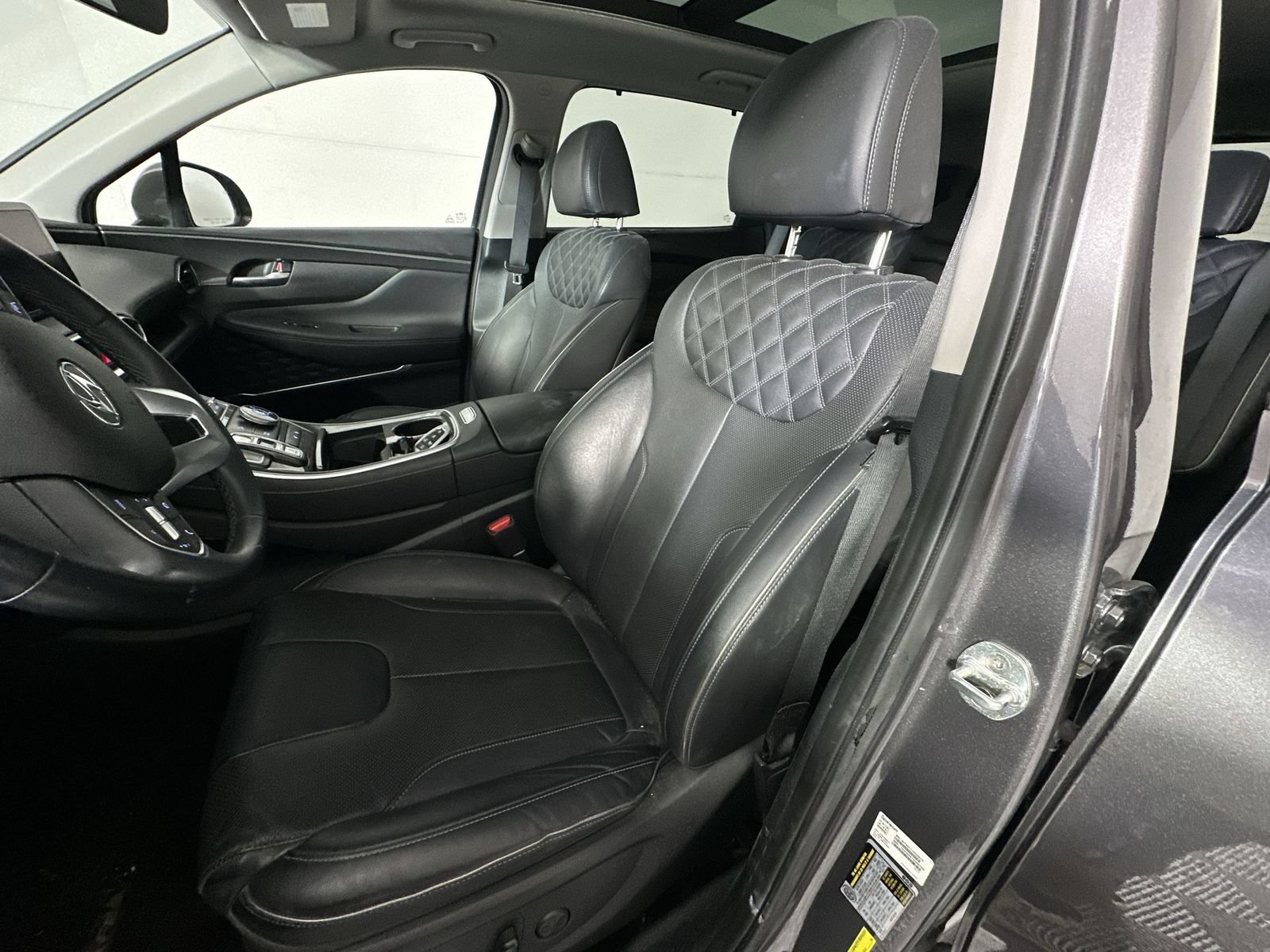 Used 2022 Hyundai Santa Fe SEL Premium AWD/4WD image 11