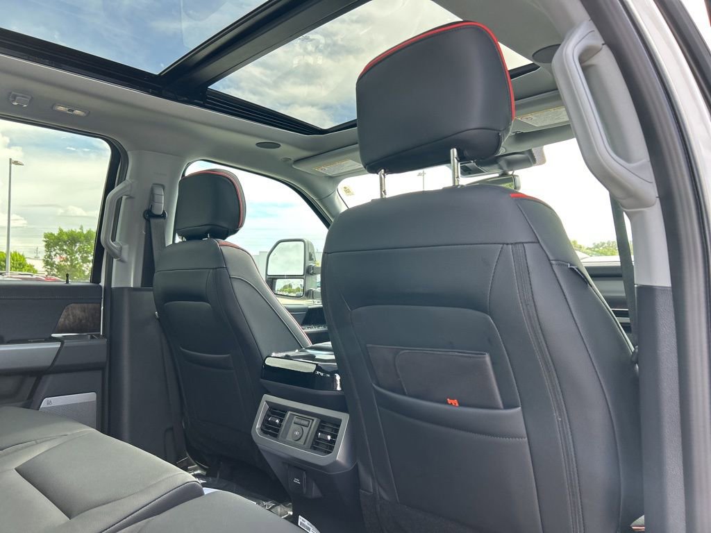 New 2026 Ford F250 Lariat w/ Black Appearance Package image 42